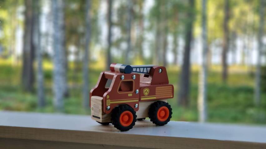 Leikkiauto.