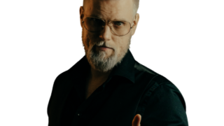 Taikuri Miika Korkatti esiintyy